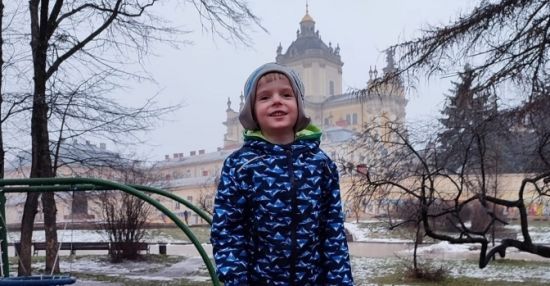 У Львові помер 5-річний хлопчик під час лікування зубів: анестезіологині повідомили про підозру