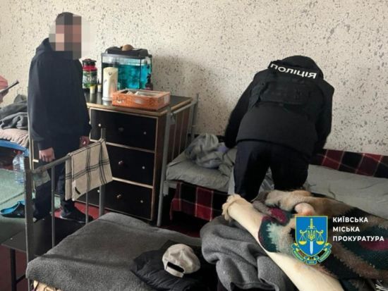 Інтим по передплаті: ув’язнені організували шахрайську схему просто з колонії (фото)