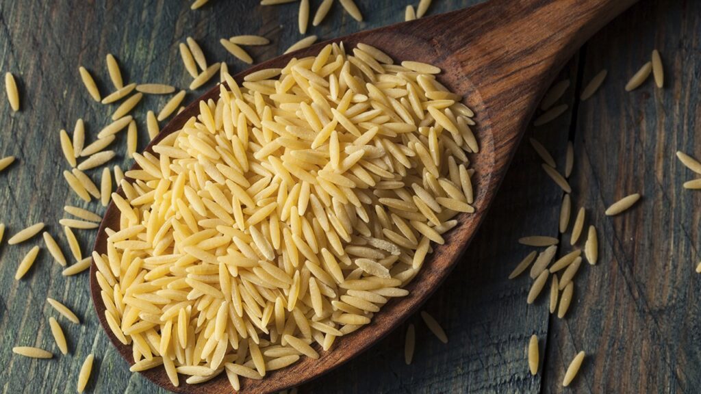 Паста з мідіями в томатному соусі: простий рецепт та поради