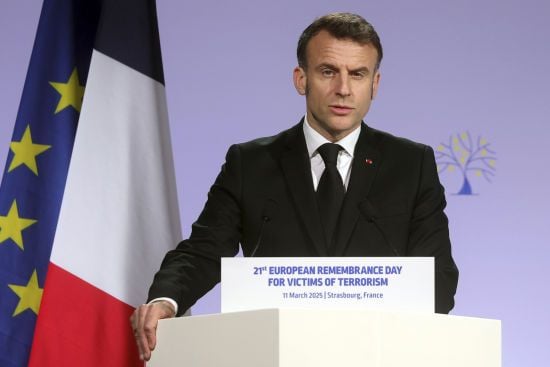 Макрон розповів про проведення у Парижі саміту за участі Зеленського