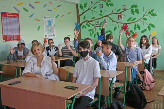 Звернення турецької вчительки до батьків підкорило Мережу: що вона сказала