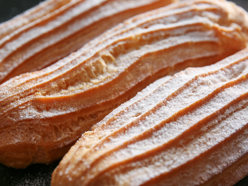 Заваріть тісто без грудочок, не відкривайте духовку 20 хвилин – секрети хрумких еклерів з дитинства