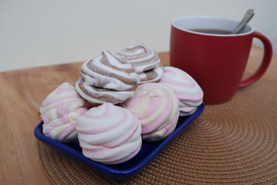 Чи правда, що зефір корисний та кому його їсти категорично заборонено