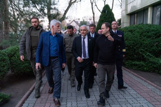 РФ атакувала Одесу під час зустрічі там президента Чехії та віцепрем’єра України (фото)