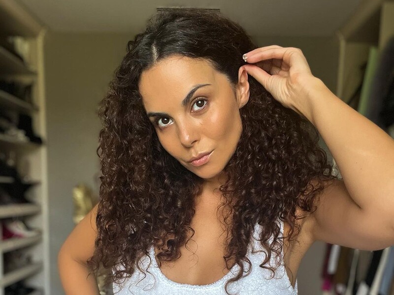 "Що думаєте, випускаємо?" Каменських звернулася до підписників за порадою