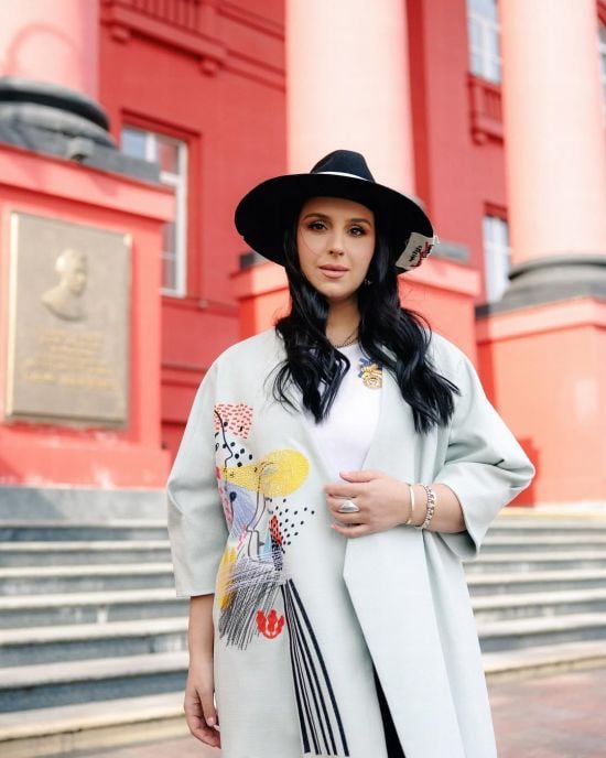 Джамала вперше за тривалий час зустрілася з батьками та показала свіжі фото з ними