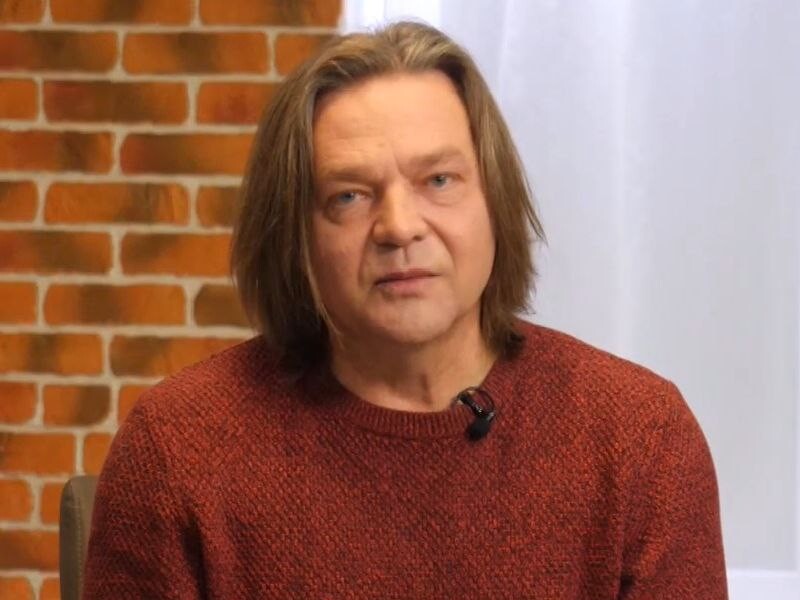 "Він – начальник під ковпаком ФСБ". Богданович розповів про стосунки із братом, який живе в Росії