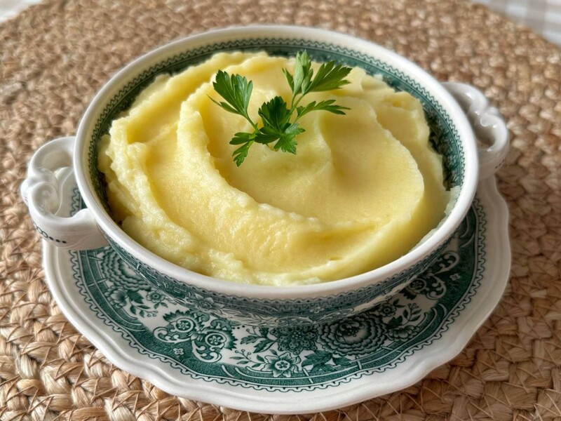 Скористайтеся цими секретами – і пюре вийде ідеальним, як у ресторані. Два перевірені лайфхаки