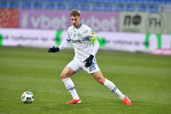 "Динамо" вирвало перемогу над ЛНЗ, ледь не втративши очки в другому поспіль матчі УПЛ (відео)