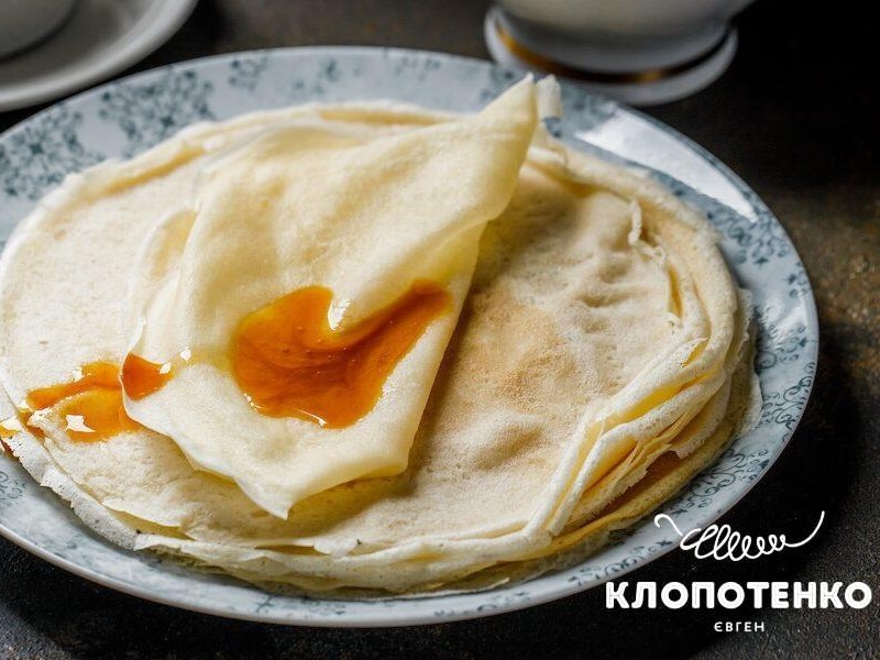 Замісіть це – і яйця для тіста не знадобляться. Рецепт млинців