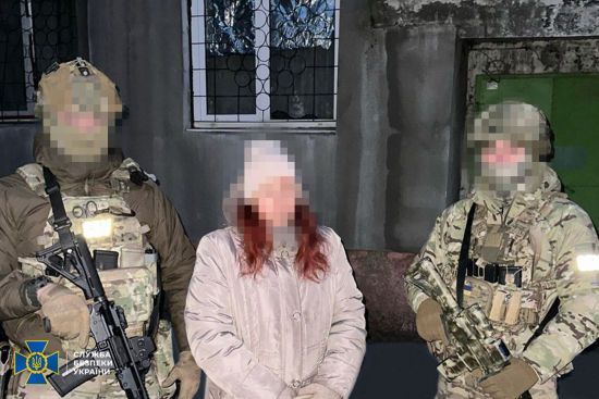 На Донеччині зловили коригувальницю російських ударів: після викриття брата “залягла на дно”, а потім взялася за старе