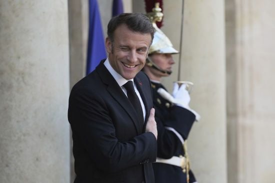 Макрон перелічив зброю, яку отримає Україна від Франції