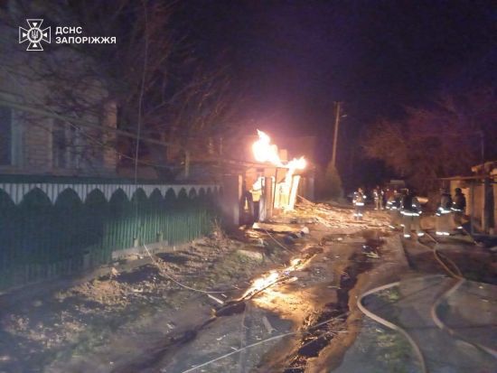 Війська РФ завдали ударів безпілотниками по Запоріжжю та району: подробиці