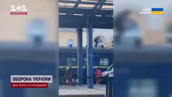 Розваги, які перетворюються на трагедію: діти горять заживо на дахах електричок