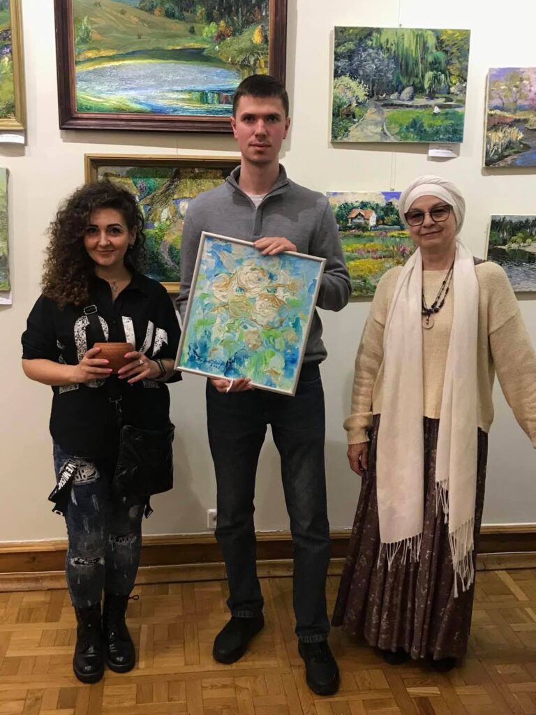 У Києві відкрилася художня виставка “Простори України”