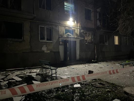 Кропивницький пережив наймасованішу ворожу атаку: розбиті житлові будинки, є поранені