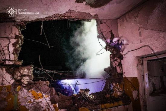 Росія завдала ударів безпілотниками по Харкову: з'явилися фото наслідків