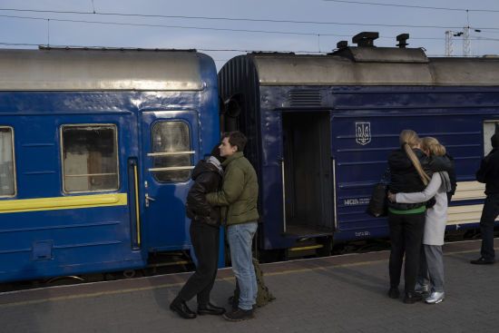 Росіяни атакували об'єкти "Укрзалізниці": які наслідки