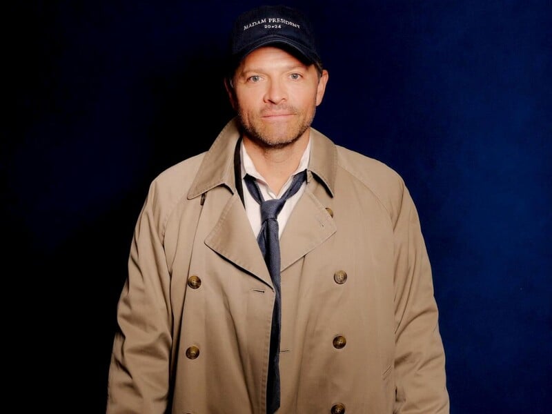 Міша Коллінз позбувся своєї Tesla й назвав її свастикаром. Відео Міша Коллінз позбувся своєї Tesla й назвав її свастикаром. Відео