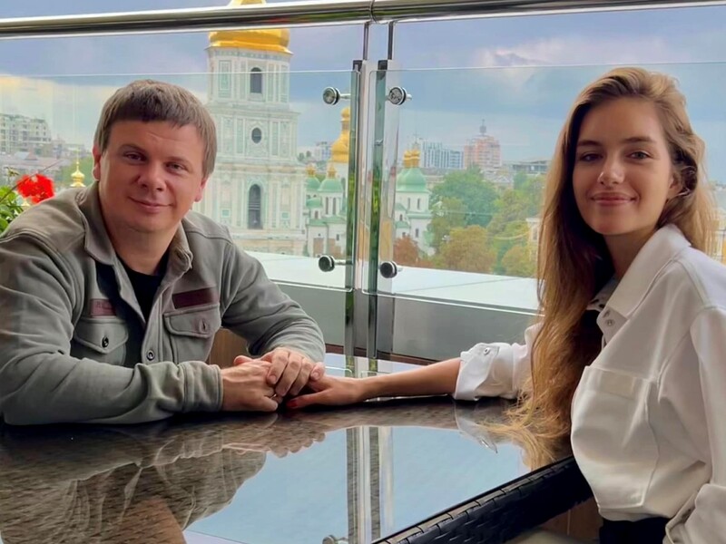 "Не впускайте час, поки ситуація не стала невиправною". Комаров підтвердив розлучення з Кучеренко