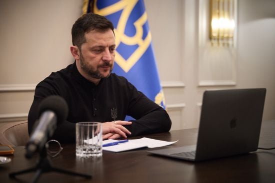 "Намагаються обманути весь світ": Зеленський заявив про маніпуляції росіян