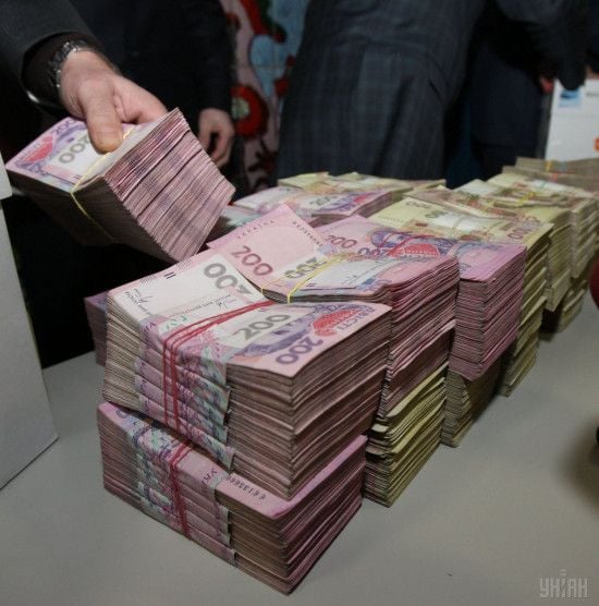 Скільки в Україні мільйонерів: цифра вражає