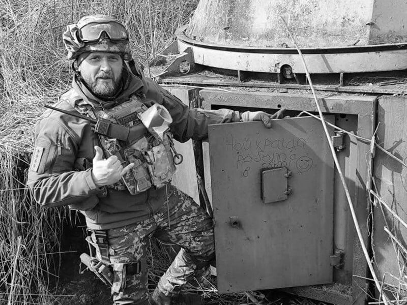 На фронті загинув продюсер проєктів "Будиночок на щастя" і "Зважені та щасливі" Юрій Кірпік На фронті загинув продюсер проєктів "Будиночок на щастя" і "Зважені та щасливі" Юрій Кірпік