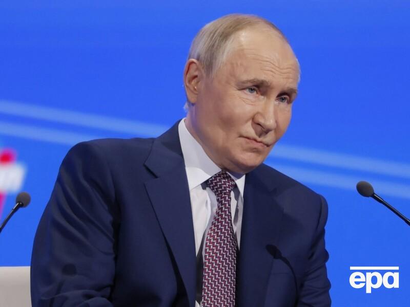 Путін публічно висміяв Пєскова. Відео Путін публічно висміяв Пєскова. Відео