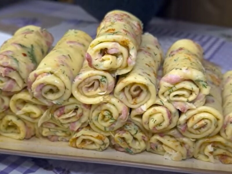 Додайте це до борошна – і млинці вийдуть неймовірно ситними. Шедевральний рецепт тіста без грудочок