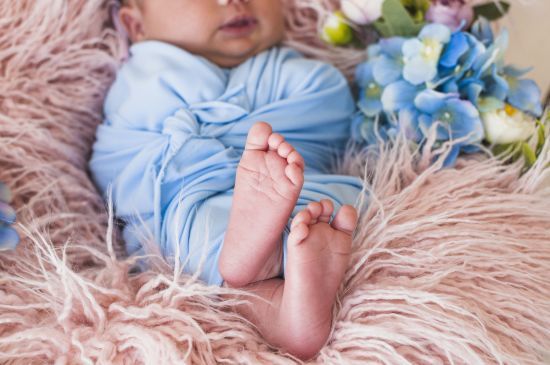 Чоловік шокований: жінка народила дитину через два дні після першої шлюбної ночі