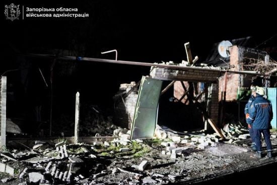 Унаслідок ворожої атаки на Запоріжжя постраждала жінка