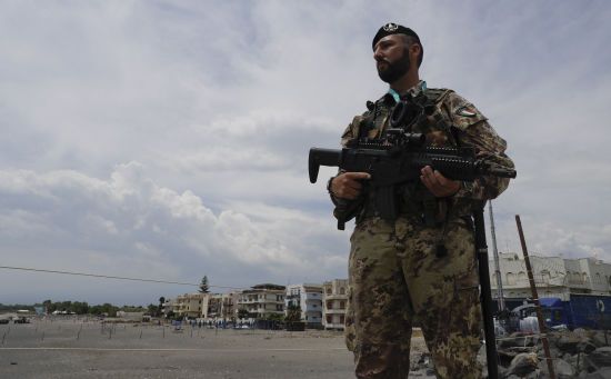 Одна з країн Європи готова направити своїх солдатів до України: але є умова