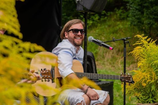 Соліст "Без Обмежень" Танчинець показав сина-копію від ексдружини і ніжно привітав його з 7-річчям