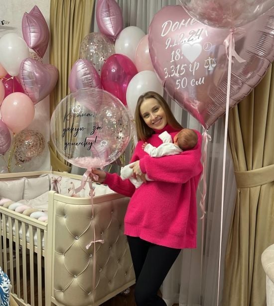 Анна Сагайдачна заговорила про ім'я двомісячної донечки і про ставлення до грудного вигодовування