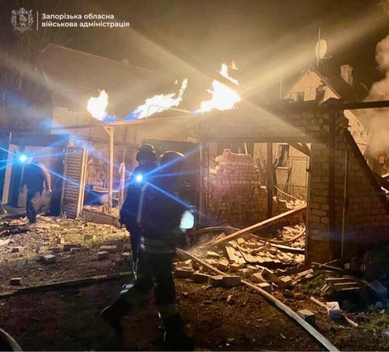 У Запоріжжі пролунав вибух: спалахнула пожежа