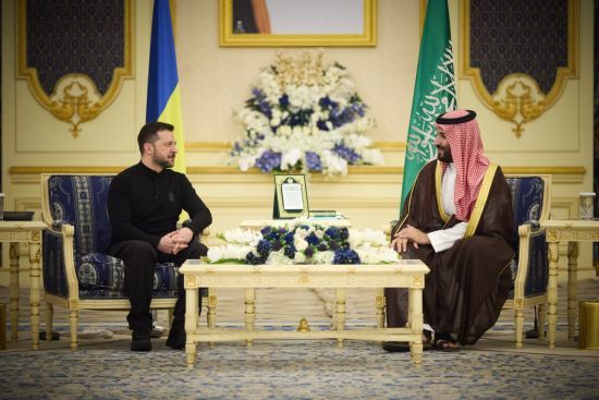 Зеленський у Джидді провів зустріч із принцом Саудівської Аравії