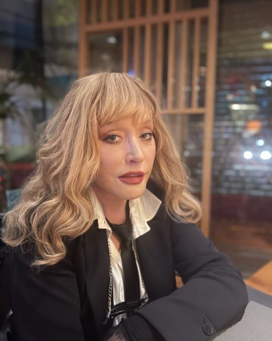 Алла Пугачова без макіяжу вийшла на зв'язок і приголомшила своїм виглядом у 75 років