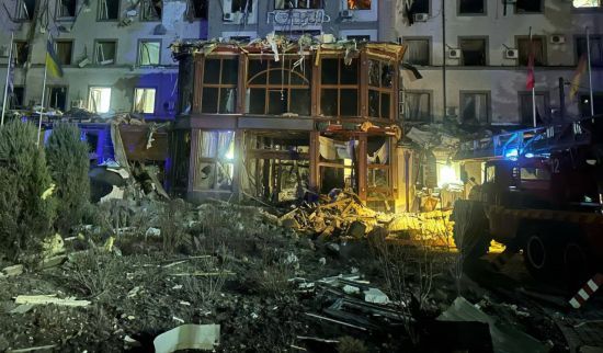 РФ завдала ракетного удару по Кривому Рогу, під завалами можуть бути люди – перші деталі