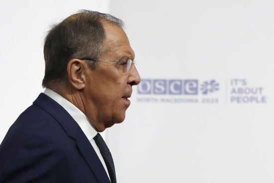 Лавров назвав теми, які обговорюють Росія і США, та обізвав європолітиків