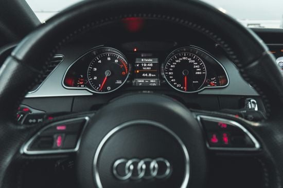 Одна проста дія знижує витрату на кілька відсотків: як хитрі водії економлять на паливі