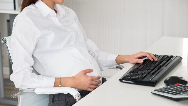 Декретні виплати 2025: коли надходять та у якому розмірі Декретні виплати 2025: коли надходять та у якому розмірі