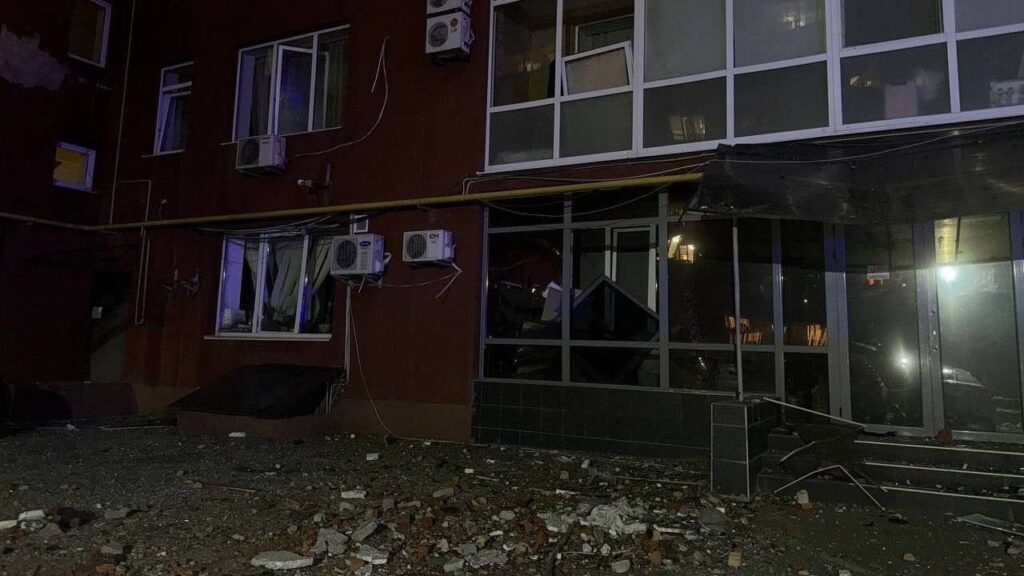 Вибухи у Києві 28 березня: сили ППО працюють по ворожих дронах