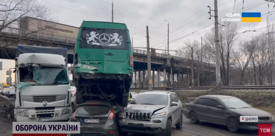 Моторошна ДТП у Дніпрі: що розповів водій одного з авто (відео)