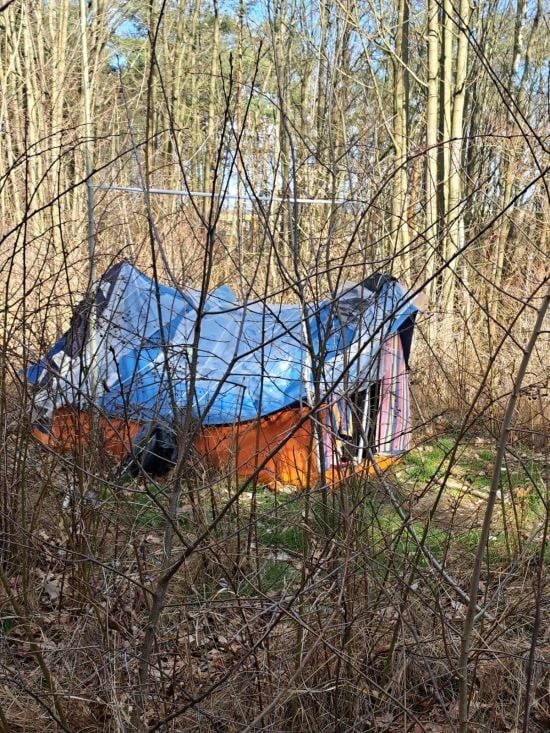 У Польщі знайшли українку, яка жила просто неба: подробиці з фото