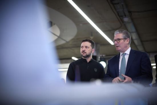 Стармер пообіцяв відіграти роль у пошуку шляху до міцного миру в Україні