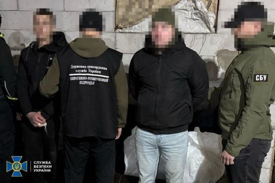 Продавали довідки та переправляли за кордон: СБУ викрила п'ять схем ухилення від мобілізації