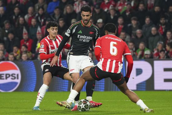 Арсенал – ПСВ: де дивитися і ставки букмекерів на матч-відповідь 1/8 фіналу Ліги чемпіонів