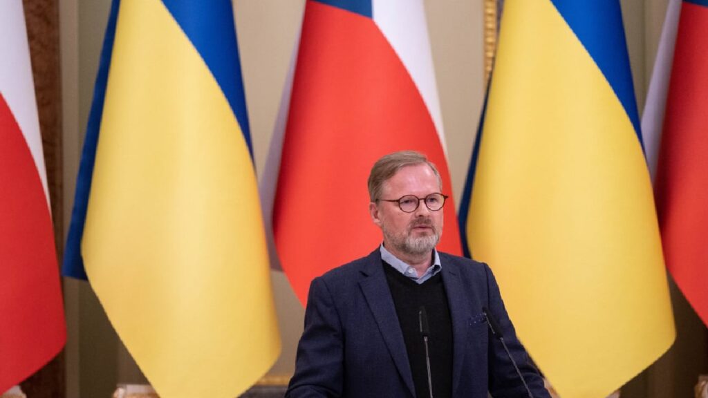 Хакери зламали акаунт прем’єра Чехії в Х і написали про “напад” Росії