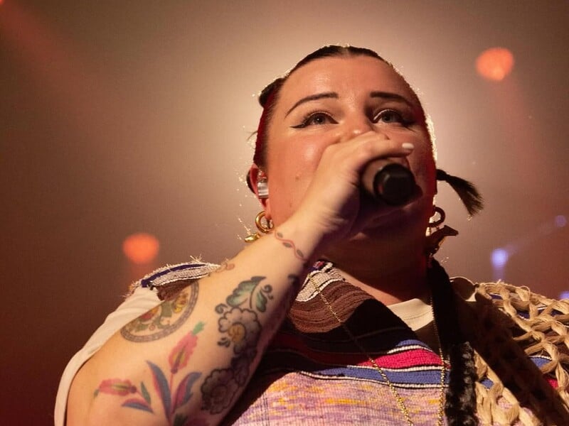 Музичний оглядач розкритикував концерт alyona alyona. Вона назвала його "неадекватним"