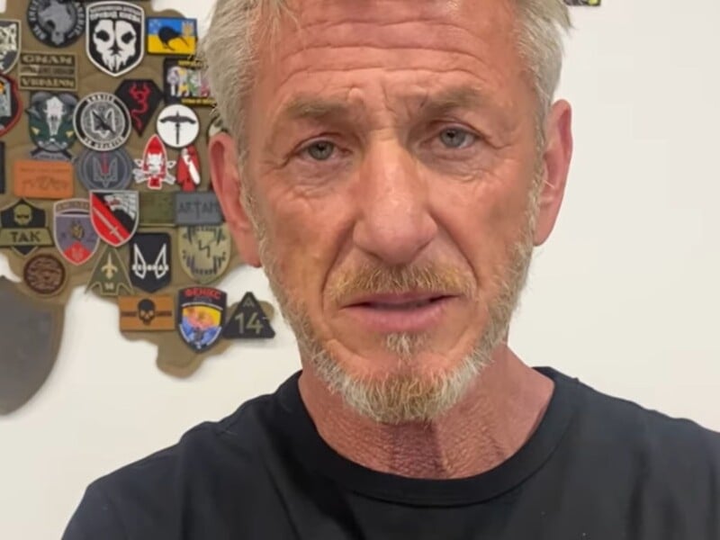 "Попри все, що роблять політики, я вірю в кожного з вас". Пенн відвідав 3-й полк Сил спецпризначення